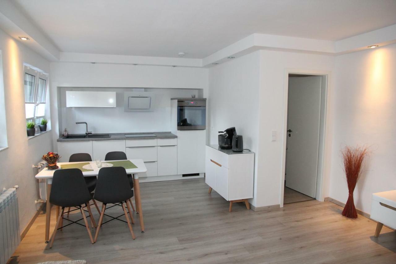 Neue Und Moderne Ferienwohnung Mulheim an der Ruhr Bagian luar foto